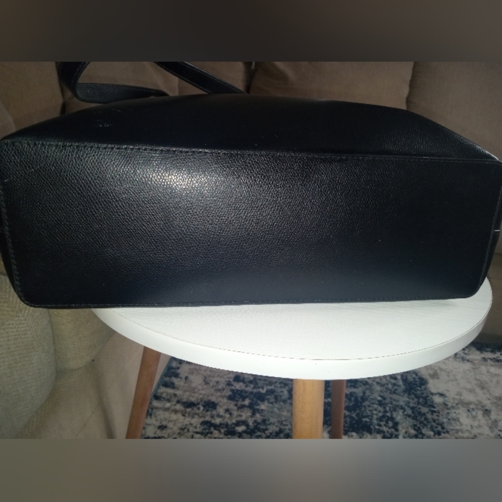 Michael Kors Medium Multifunctional Black Tote - image 4